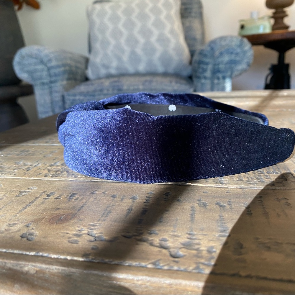 Lele Sadoughi Navy Velvet Knot Headband | Bestseller | Comfortable Wide Band - Picture 7 of 14